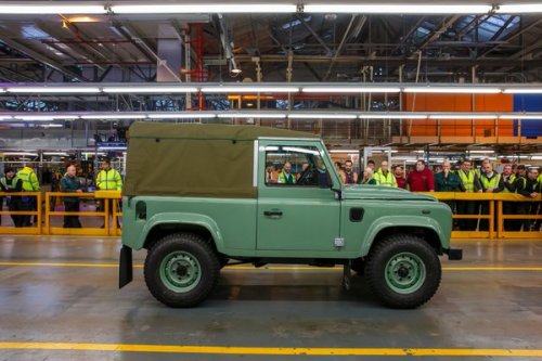 After 67 years, this is the last Defender to roll out the Solihull plant. Farewell to a British icon