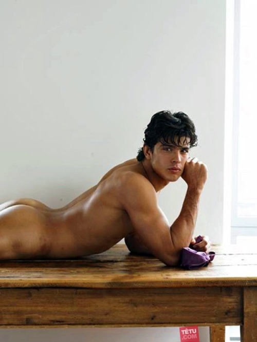 ohfleetingbeauty: Edilson Nascimento