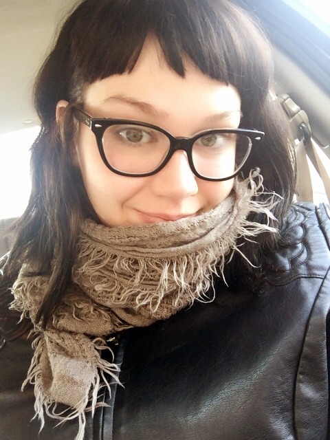 fatdryad:  for the anon who said I never post photos without make up   xox