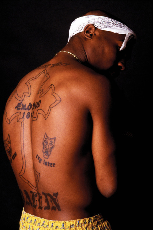 #Tupac Amaru Shaku #tupac shakur#2 pac#2-pac#rap#hip-hop#hiphop#hip hop #hip-hop old school #rapper#sebasair