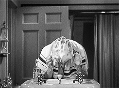 inessentialhouses:  “THE WAY YOU LOOK TONIGHT”→ from Swing Time (1936)  someday