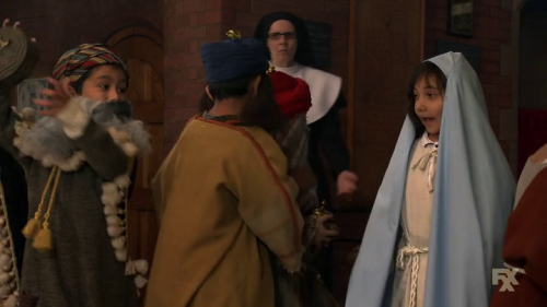 As promised, here are some screencaps from Chloe’s scene in last night’s “The League”. She had a very minor role, no speaking, but its awesome. She’s a kid playing Mary in a church play (she’s in the blue robe). This