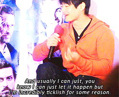 ruinthedeath:samcas:Osric on shooting a scene with Jaredsupernatural