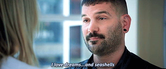 dailybritneygifs:  To see seashells in your dream represent security and protection.