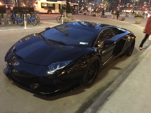 deluxelifestyle:Lamborghini Aventador spotted during my trip to NYC