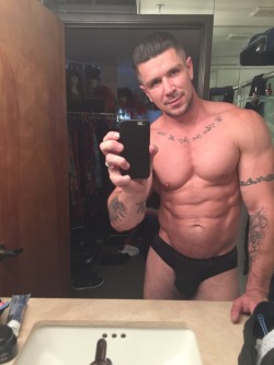 manculture:  Trenton Ducati