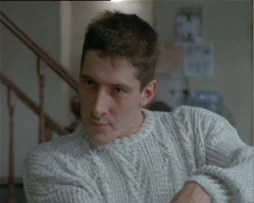 methos-daily:  Methos screencaps * Chivalry Not only are you naïve, now you are weaponless. I l