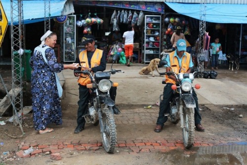 songs-of-the-east:The Russian Old Believers of BoliviaPhotographs provided from the “Russian Old Bel