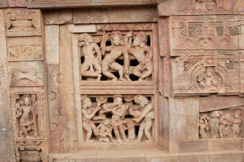 Carved window with musicians and dancers, Parashurameswara temple, Bhubaneswar, Odisha