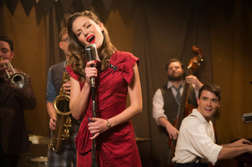 broadwayreprise: Laura Osnes and Corey Cott in Bandstand