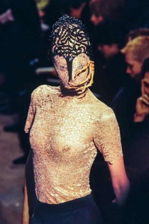 Alexander McQueen Fall/Wint 1996