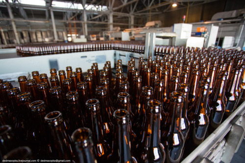 odditiesoflife:Glass Bottle Manufacturing Plant, RussiaThis is the Novosibirsk plant - a company wit