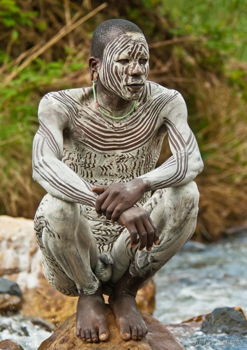 flashofgod:Sandy Schepis, Suri tribe, Omo River Valley, Ethiopia.