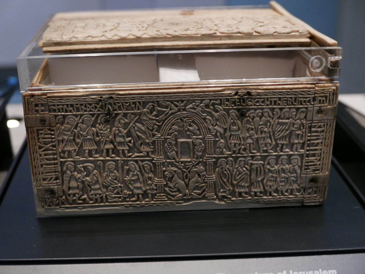 thesilicontribesman:  Anglo-Saxon Franks Casket, made from whale bone and depicting