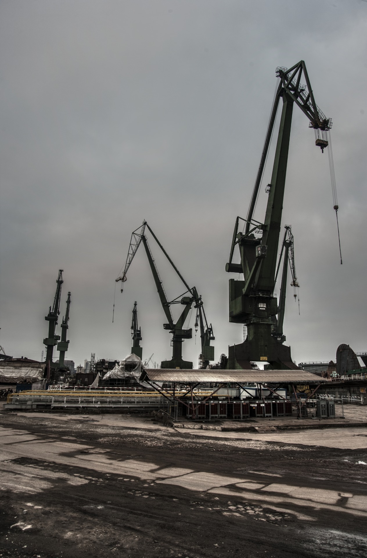 sovietgoner:‘Steel’Is it just another industrial zone…? No. It’s a place