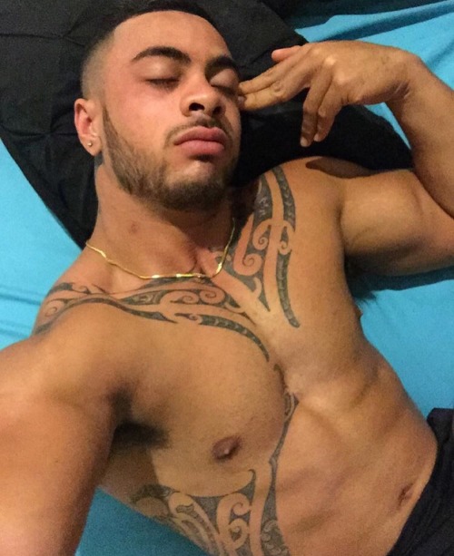 😍 Poly Boys 😍