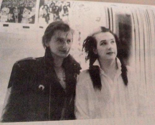 dykevanian:Dave Vanian and Roman Jugg of the Damned, mid 80s.