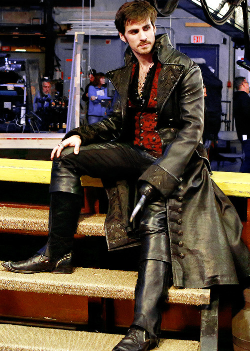 captainswansource:  Killian Jones in 4.15 “Poor Unfortunate Soul” (x) 