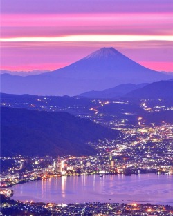 todayintokyo:  Fuji-san seen from Nagano,