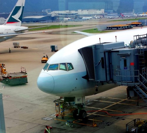 Thin film interference on Airplane cockpitThere is a great chance that when you are at the airport w