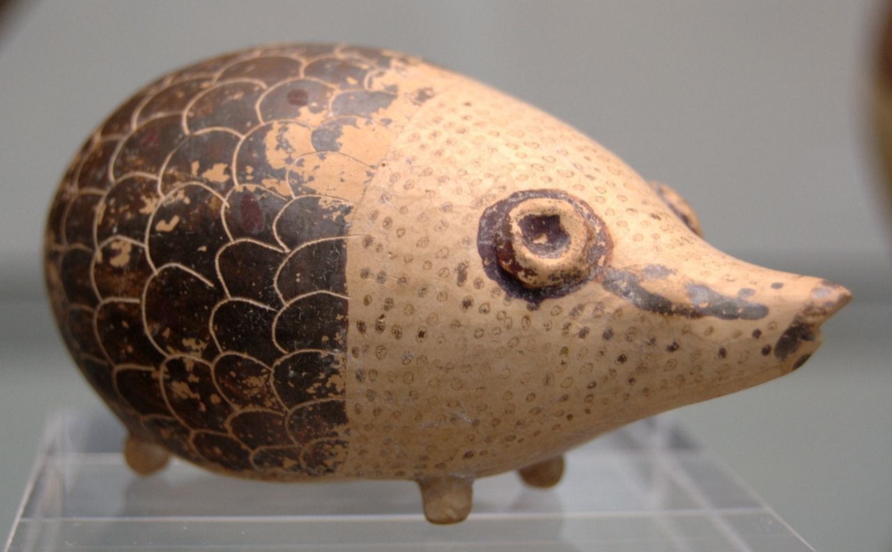 forthegothicheroine:jewishpangolin:ekphrastic:scienceandfandoms:thatlittleegyptologist:thoodleoo:is there anything better than an ancient greek hedgehog figurine? i think notNot to counter, but rather bring up in equal measure, I present Ancient Egyptian