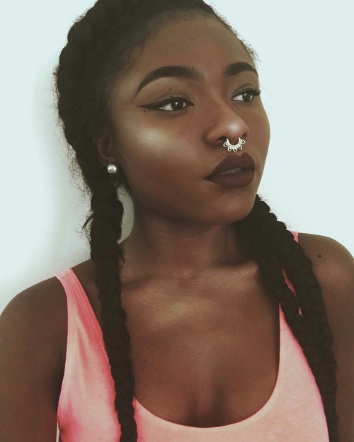 chocolatecakesandthickmilkshakes:blackgrlsaremagic:@steph.wpgIt got betterI have a thing for chocola