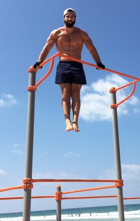 Israhunks