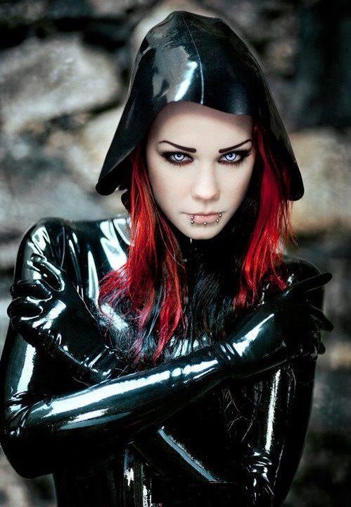 fetishdatingclub:  Fetish dating site