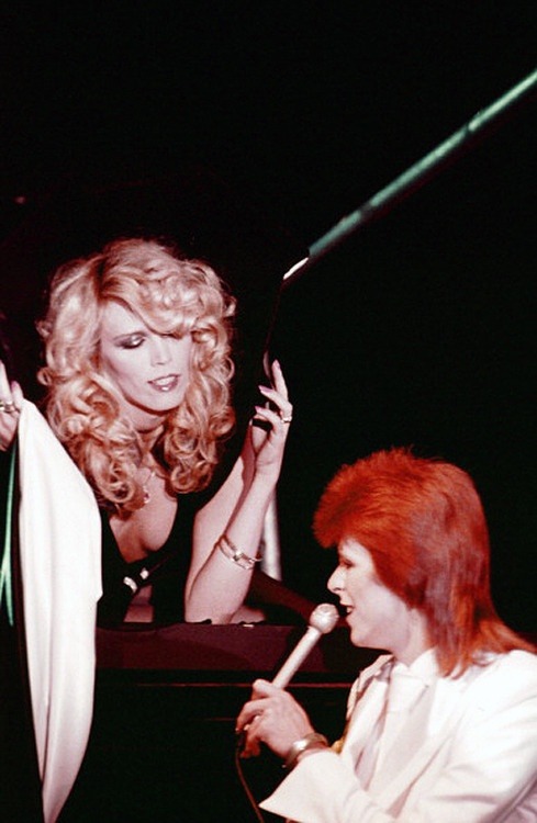 candypriceless:David Bowie with Amanda Lear during the filming of “1980 Floor Show” at the Marquee C