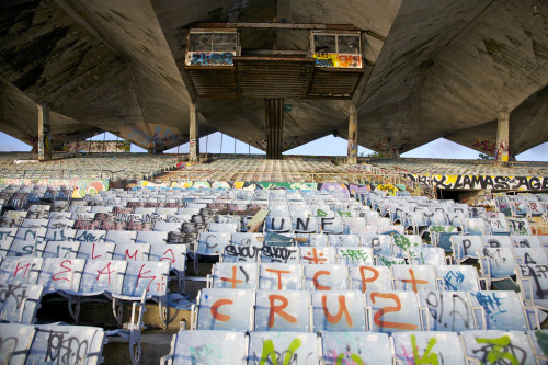 abandoned-playgrounds: The immense graffiti of the abandoned Miami Marine Stadium in Florida. Abando