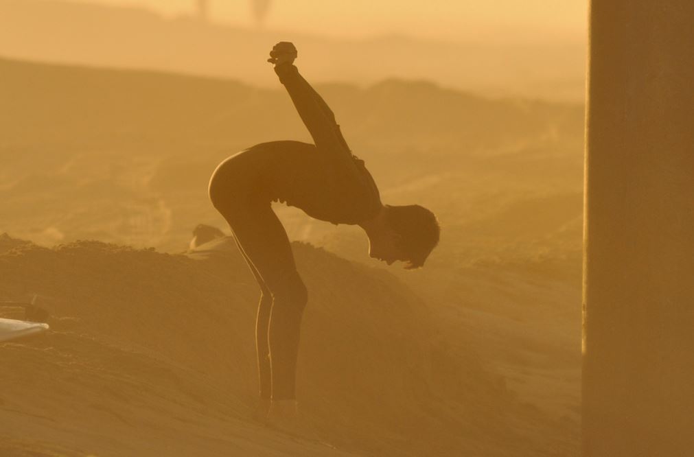 surfer limbering up