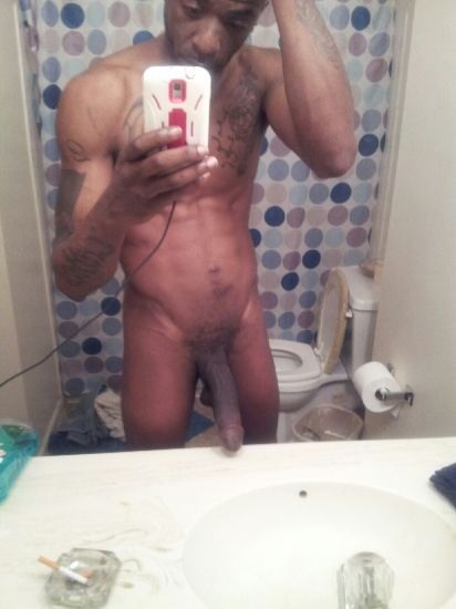 underme2:  freakydeej:   http://freakydeej.tumblr.com/ follow for follow back.