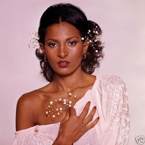 fawnvelveteen: Pam Grier