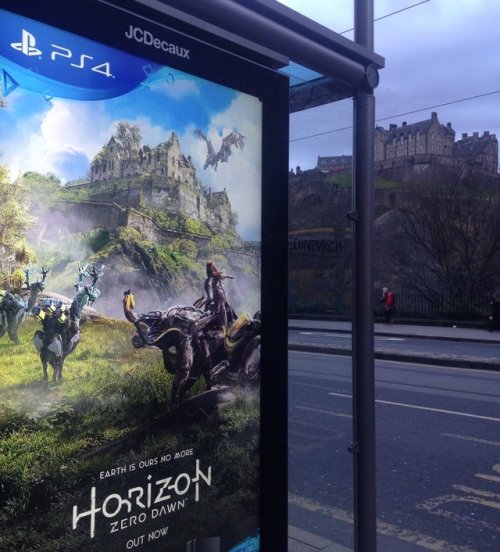 jonsnowboard:HZD ad featuring Edinburgh Castle with the real thing in the background