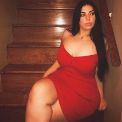 fat-dianna94:  RebeccaPics: 42Single:  Yes.Looking for: Men/WomenProfile: HERE