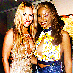 feyminism-blog:  CELEBRITIES POSING WITH THE OLD VERSIONS OF THEMSELVES 
