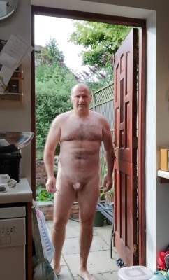 manlydadchaser63:  …Dad stays naked on