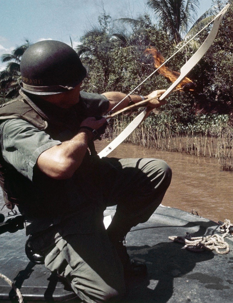 fresnel149:  fnhfal:  War in Vietnam   I’m sorry, but this dude is a certified,