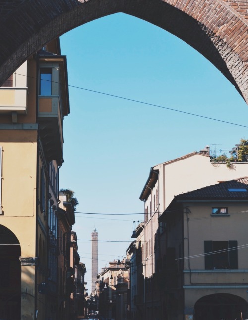 emmaciphotography:Good morning Bologna.