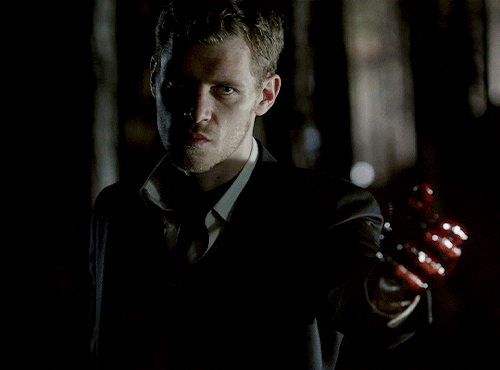 mikaelsongifs:JOSEPH MORGAN as KLAUS MIKAELSON in THE VAMPIRE DIARIES