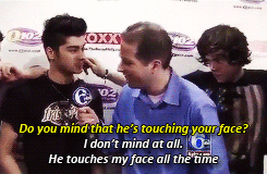 :  Endless List of Favorite Zarry Moments: Zayn & Harry compliments on each other’s physical features. 