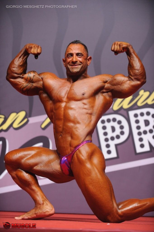 myfavoritemusclemen: Guy Cisterninohttp://myfavoritemusclemen.tumblr.com/archive
