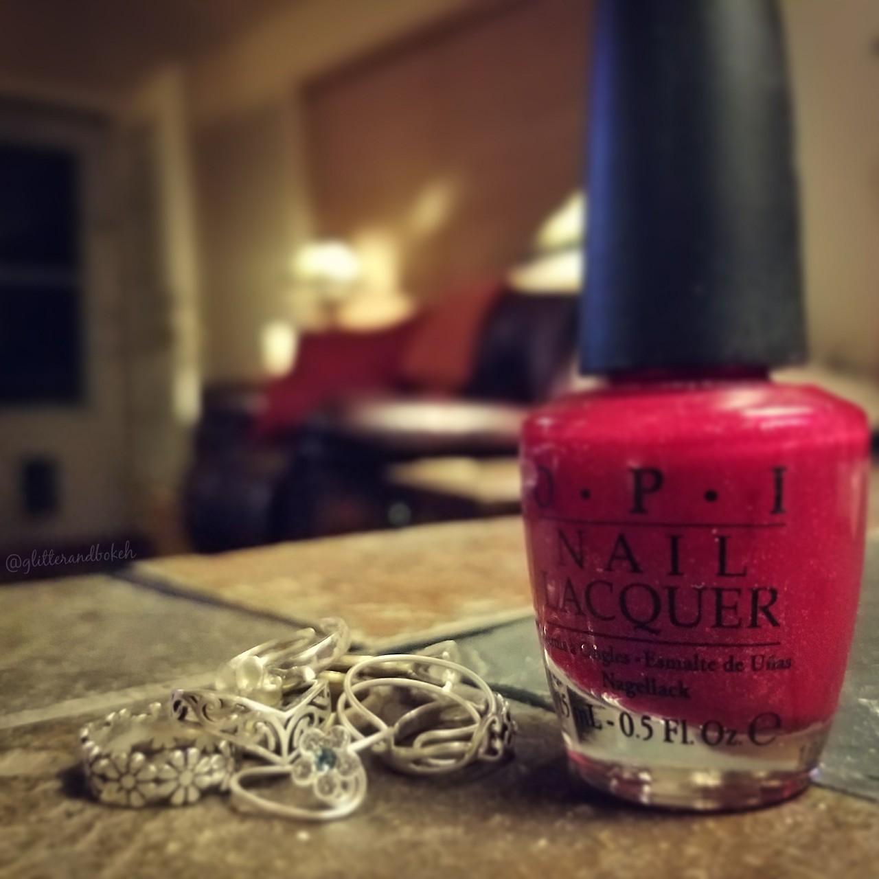 glitterandbokeh:  i had actually bought a completely different color but red seemed