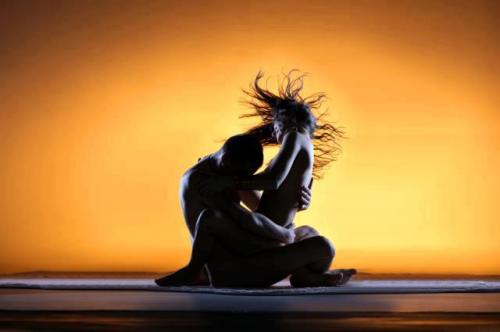 highwithoutkush: Let’s talk about LOVE, shall we? “Men are terrified of a woman’s 