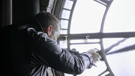 Once Upon a Time Winter Hiatus Survival Meme {Day 13/77}  ↳ Objects » The