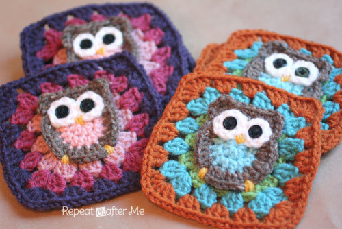 crochetmelovely: craftic: I love this variation on a granny square!  Perfect for scrap yarn :) 