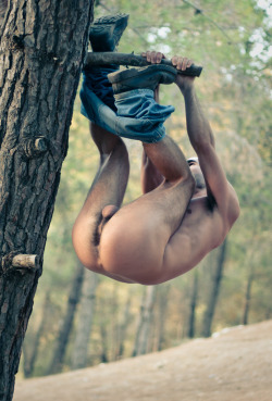 A fun outdoor shot showing this man’s testicles
