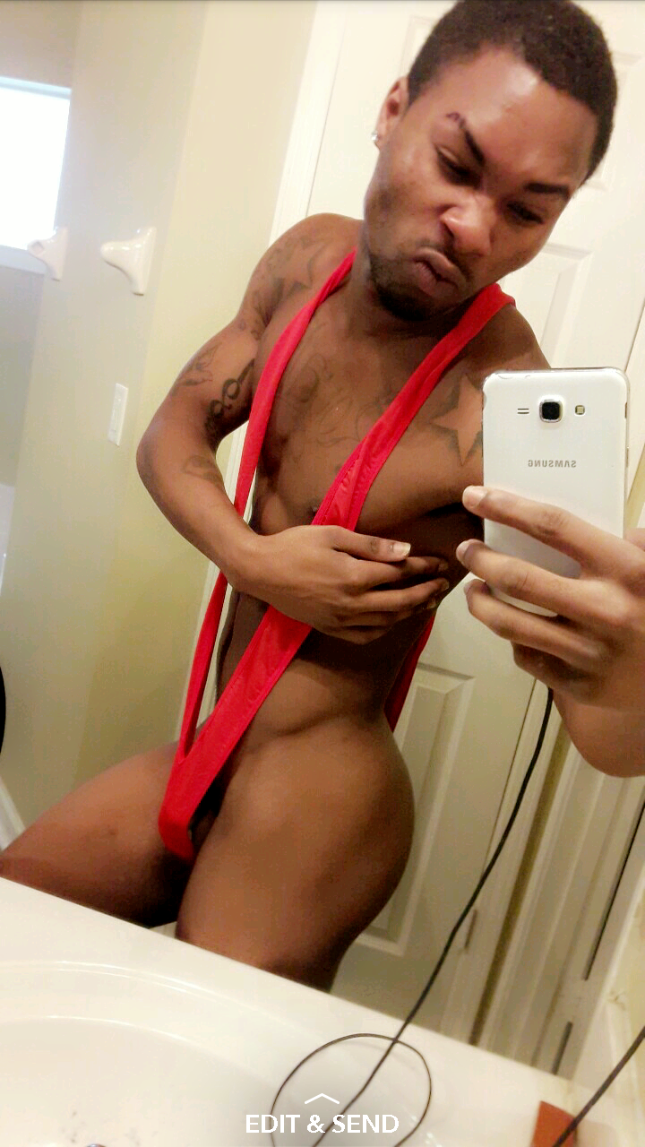 prince-of-memphis:  Thug stripper…..😂😂😂😂It’s like an advertisement..Put
