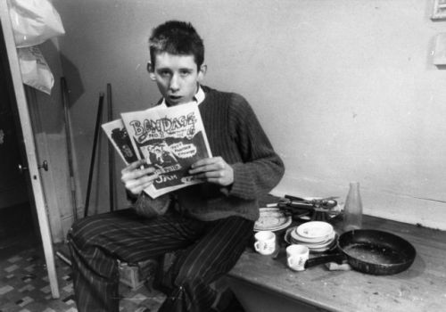 baldespendus: Shane McGowan (The Pogues), 19, in the swank London editorial offices of his punk rock