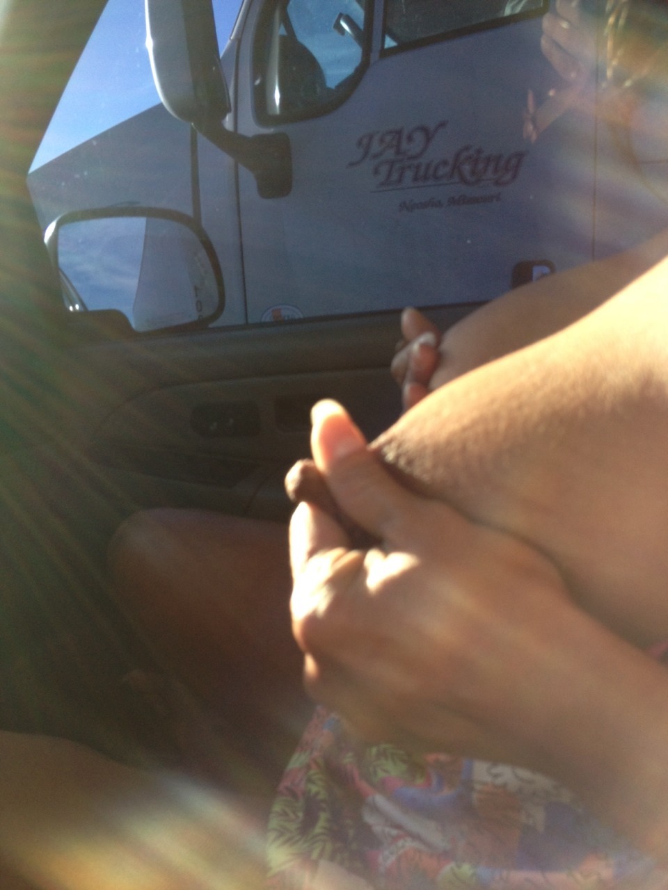 a-touch-of-sweetness:  She flashed about 6 different truckers last weekend on the